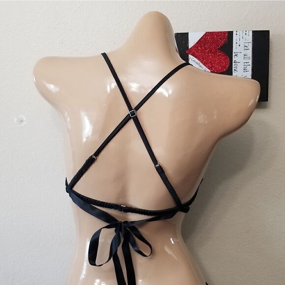 36C Victoria's Secret Black Bra Set - Picture 4 of 13